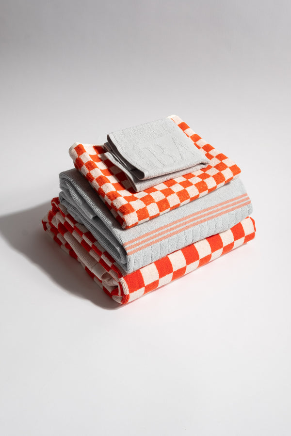 Roman Pool Towel in Paloma Sun + Ecru