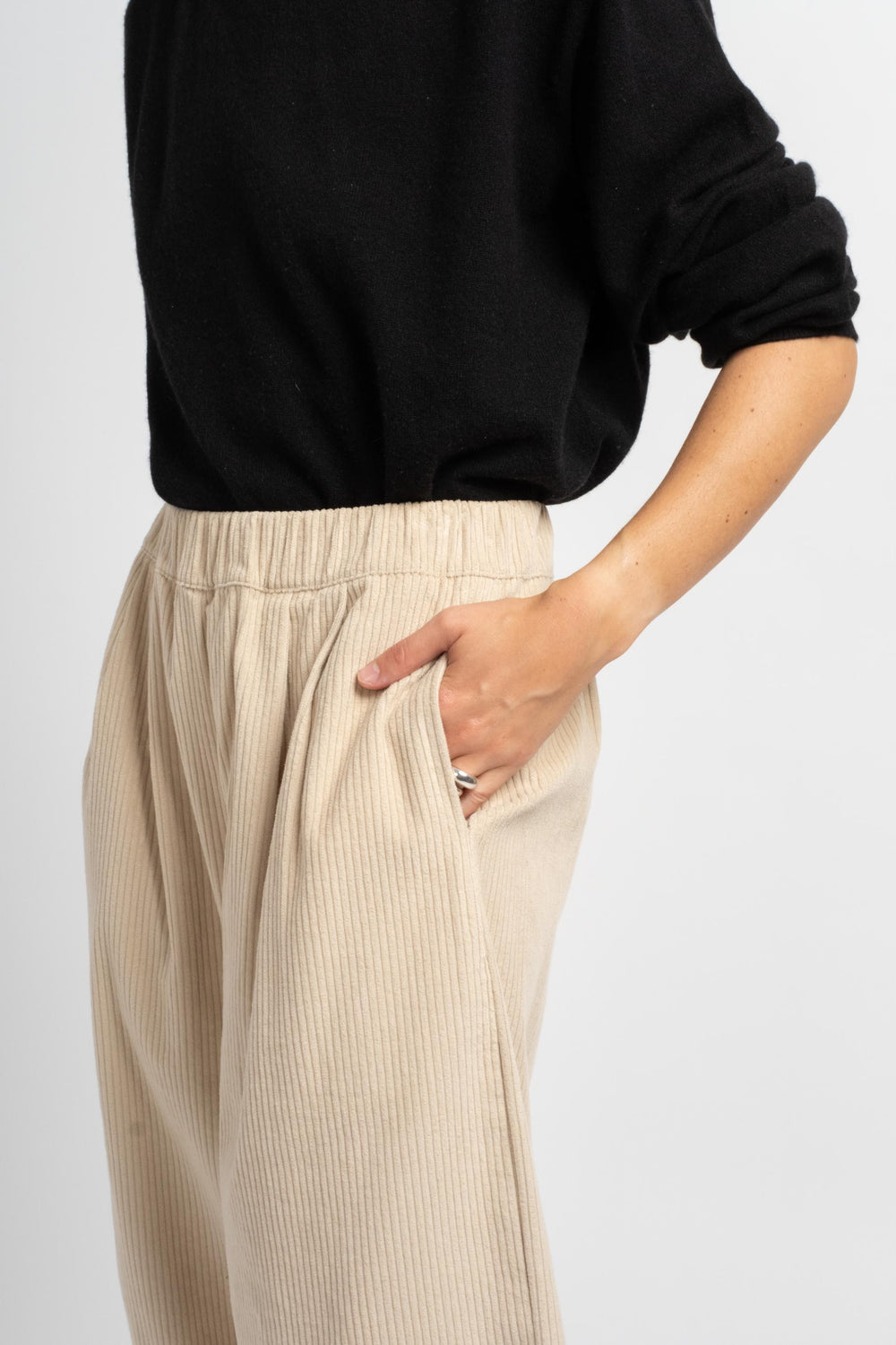 Black Crane Corduroy Wide Pants in Ivory