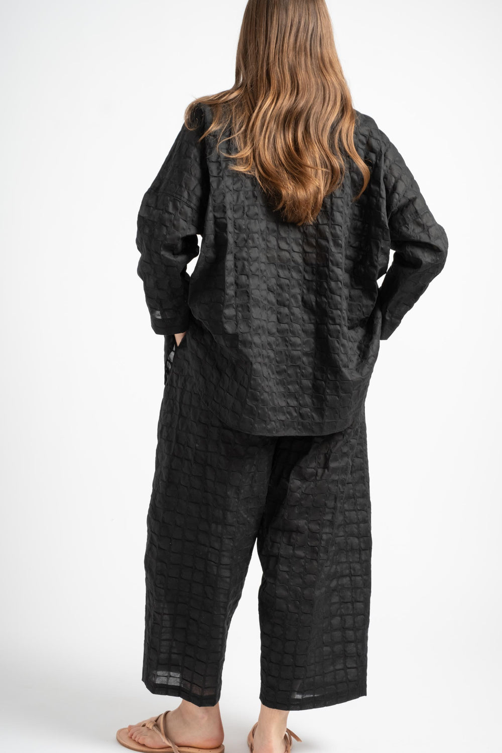 Ripple Finish Wide Pants in Black