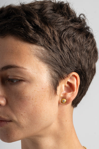 Ripple Bezel Diamond Stud Earring