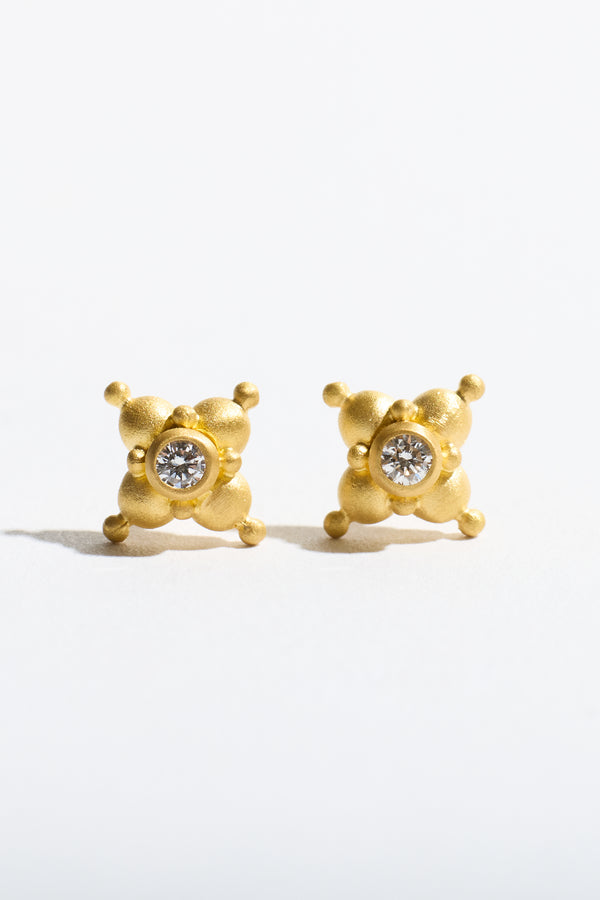 Small Star Diamond Stud Earrings