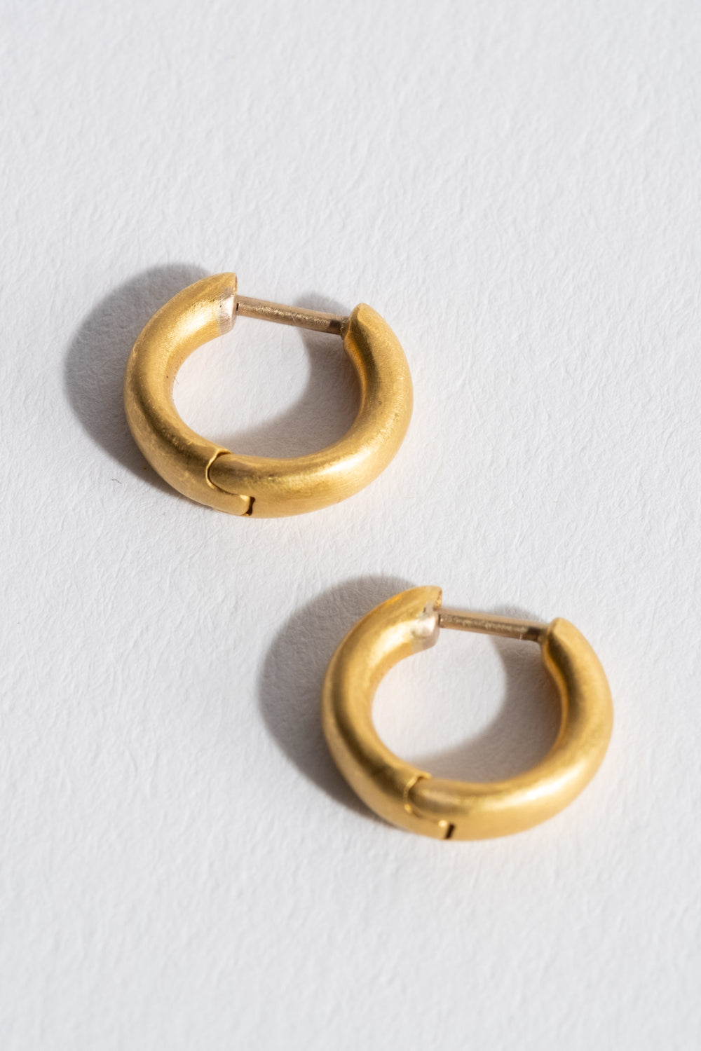 Huga Hoop Earrings