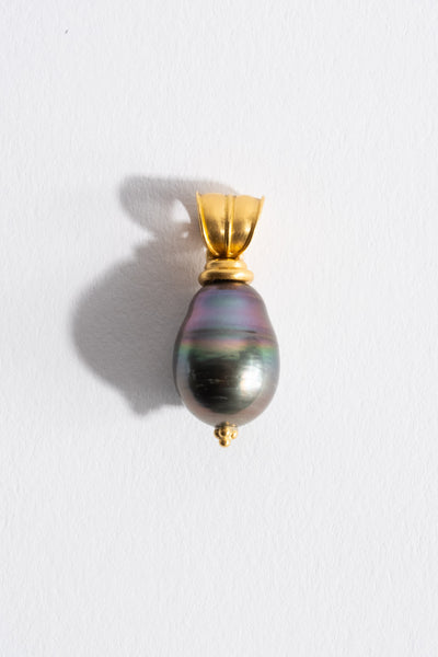 Tahitian Pearl Pendant