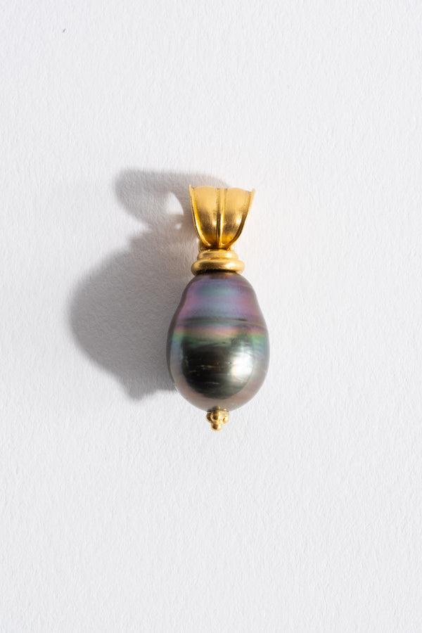 Tahitian Pearl Pendant