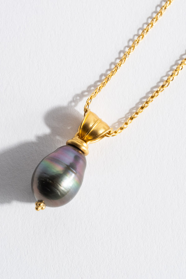 Tahitian Pearl Pendant