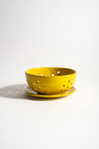 Small Berry Bowl in Yellow
