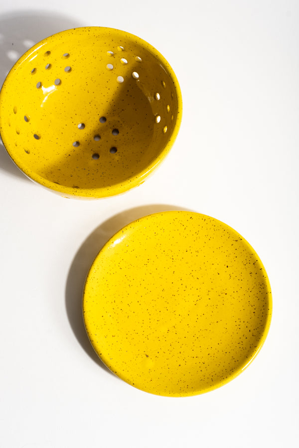 Small Berry Bowl in Yellow