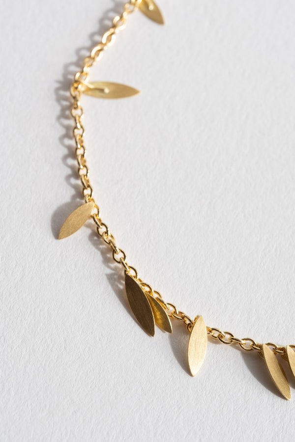 18K Scattered Leaf Bracelet