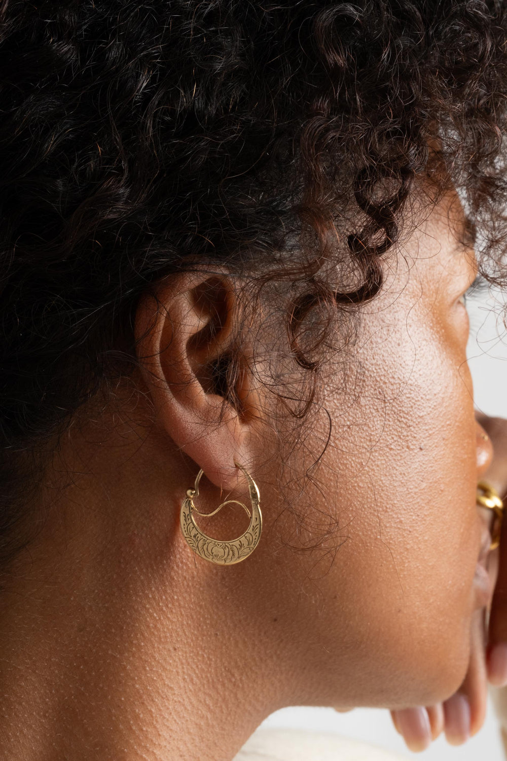 Vintage 14K Georgian Etched Hoops on Model