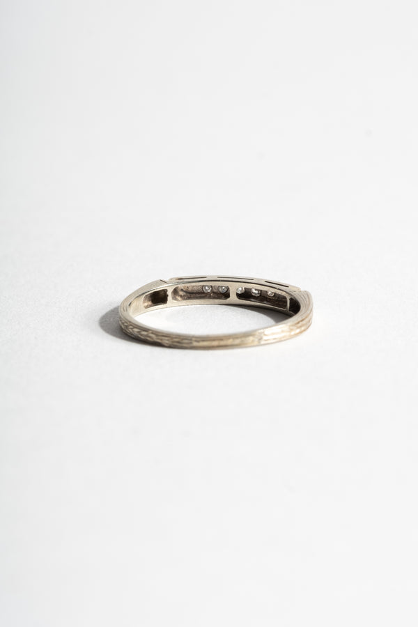 18K Deco 5-Stone Diamond Band