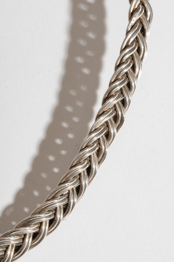 Vintage Sterling Silver Braided Collar Close Up