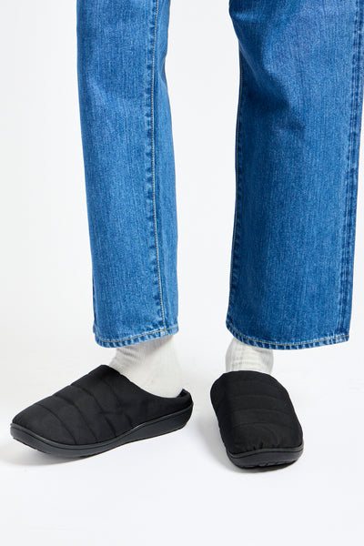 Nannen Outdoor Slipper in Black