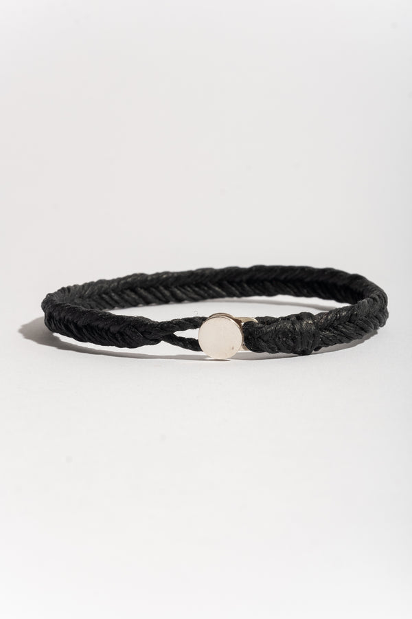 Classic Fishtail Button Bracelet in Black