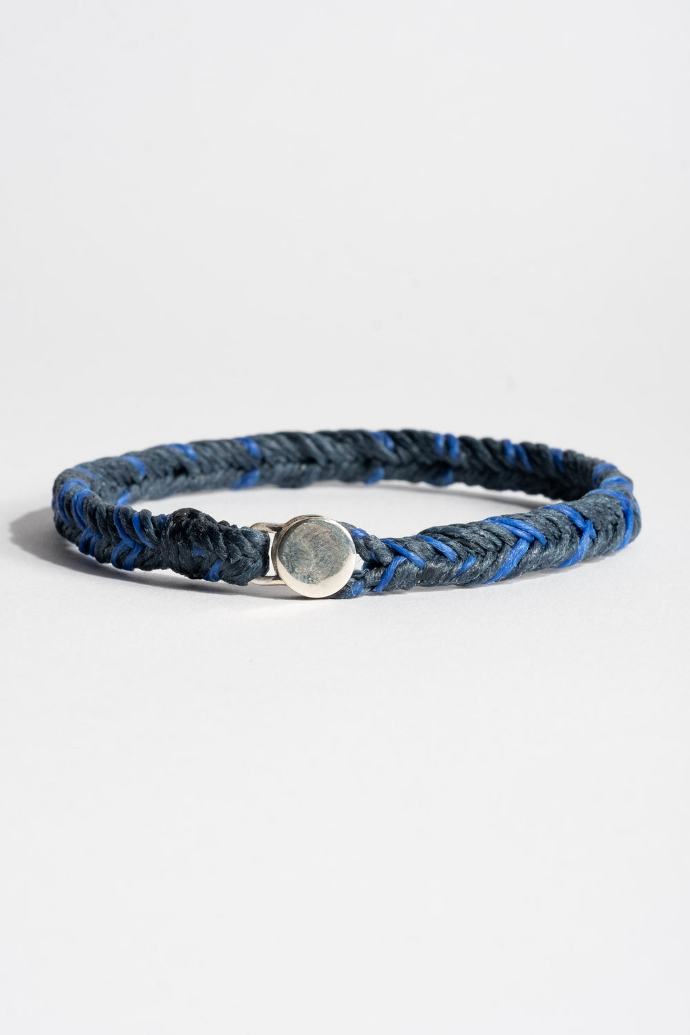 Classic Fishtail Button Bracelet in Denim Royal Fleck