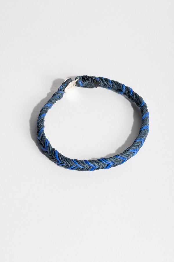 Classic Fishtail Button Bracelet in Denim Royal Fleck