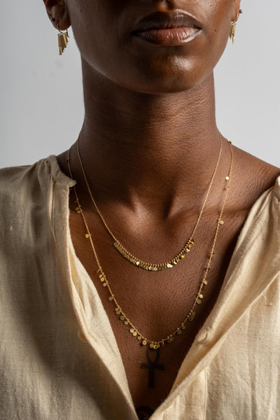 18K Tiny Dots Arc Necklace