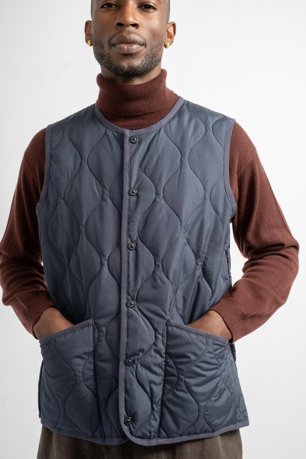 Military Crew Neck Down Vest in Dark Navy