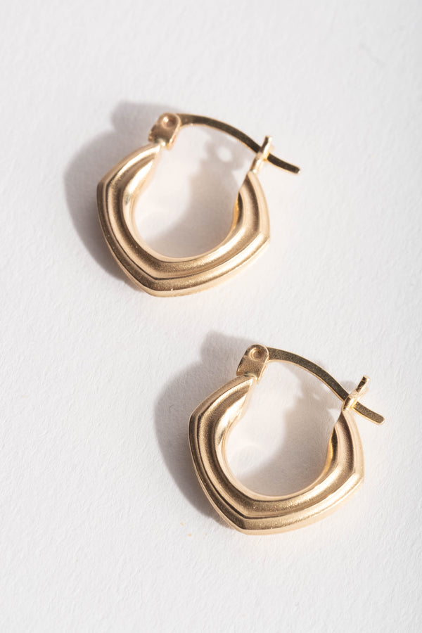 10K Diamond Fluted Hoops