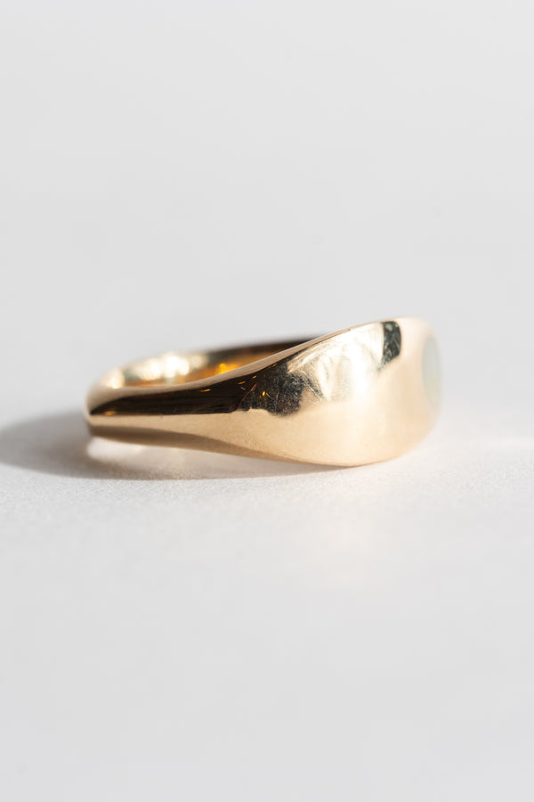 Margaux Ring with Mother of Pearl