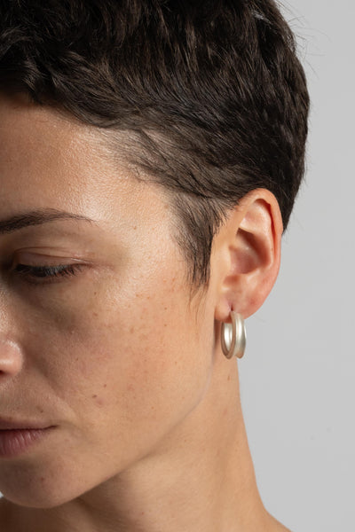 Matte Valle Hoops