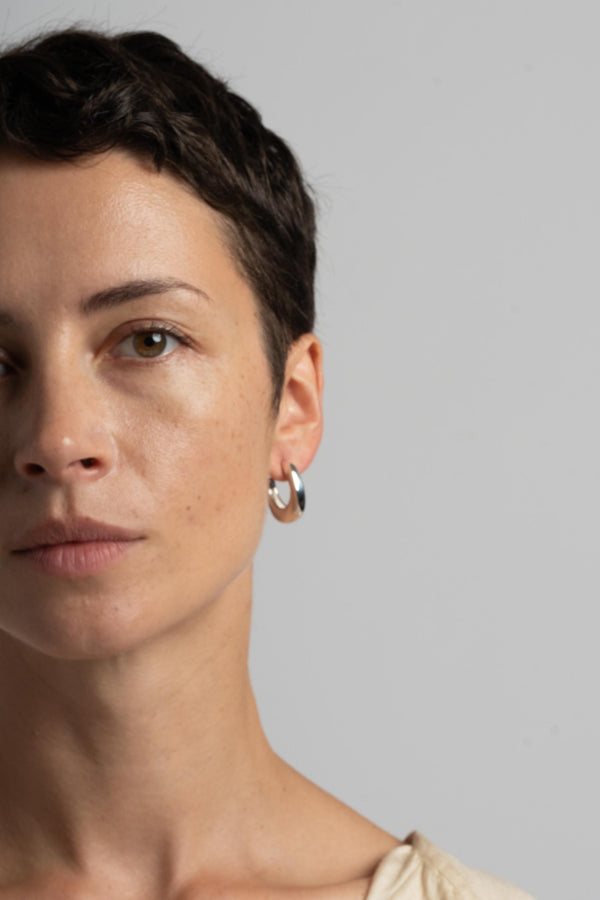 Yasmine Hoops