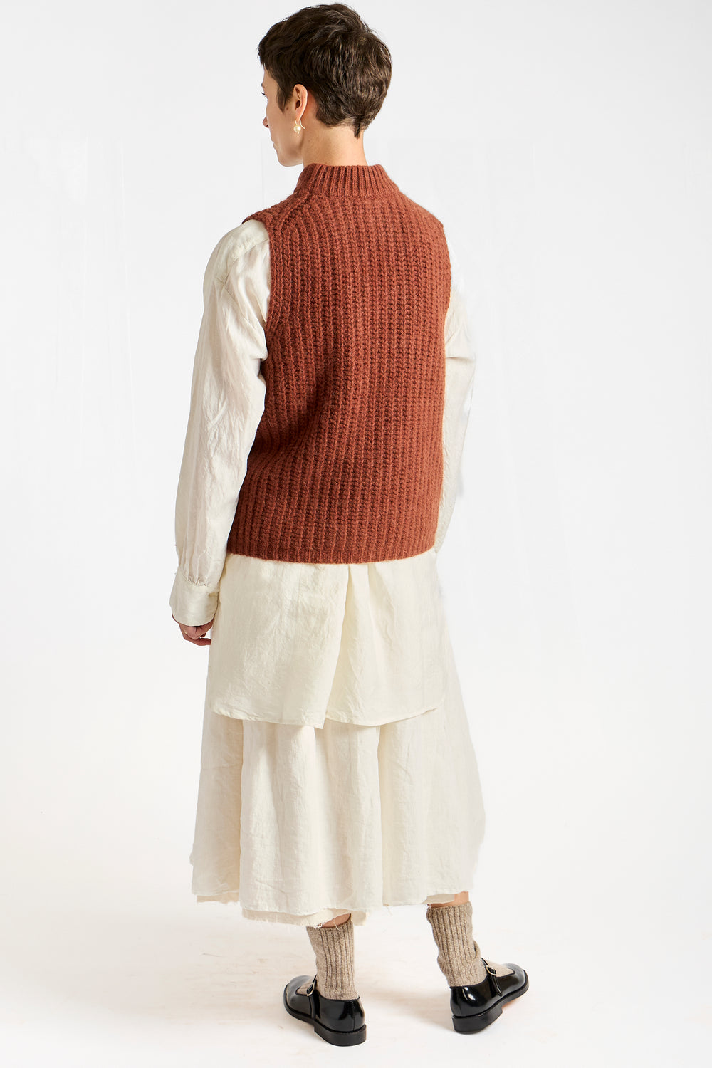 Knit Vest in Brown