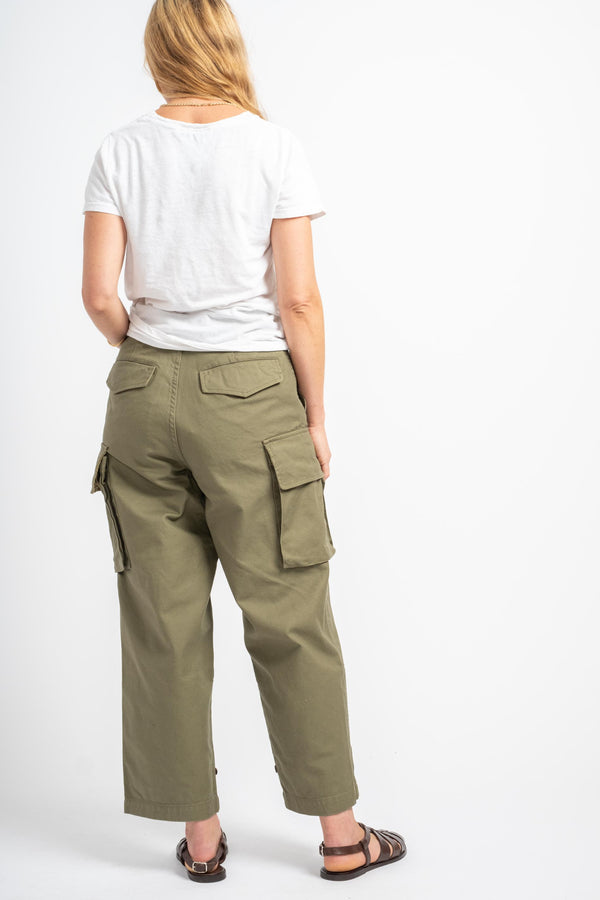 Cargo Pants in Olive