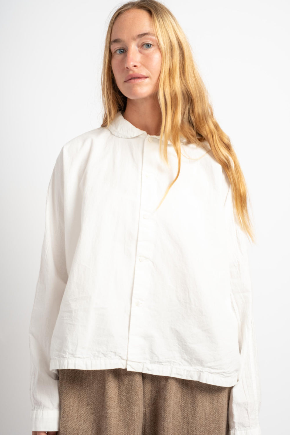 Round Collar Shirt in White