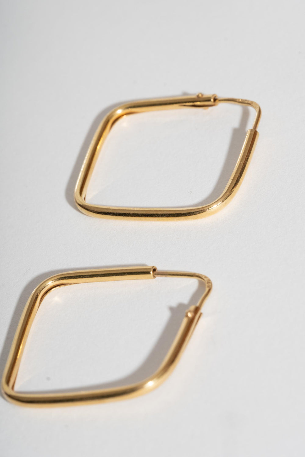 14K Square Hoops