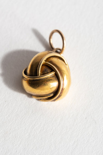 18K Knot Charm