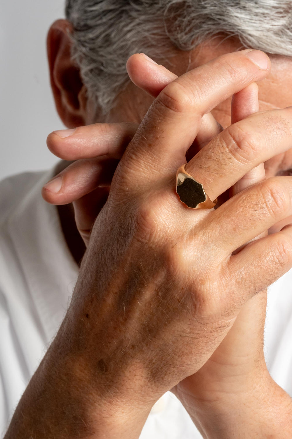 9K Victorian Shield Signet Ring