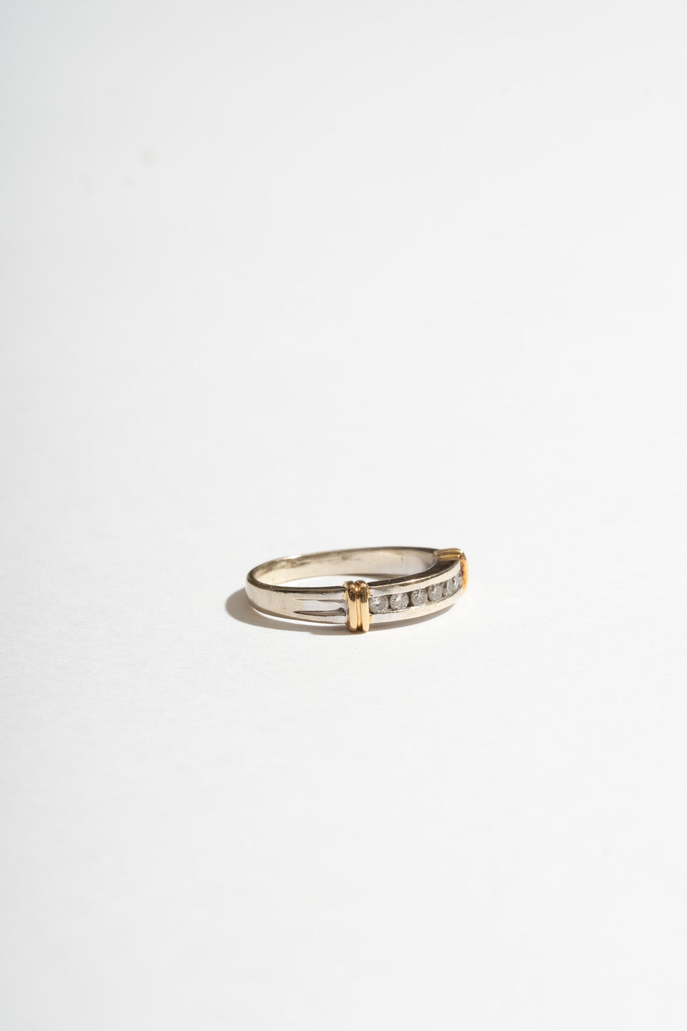 10K Bicolor Diamond Band