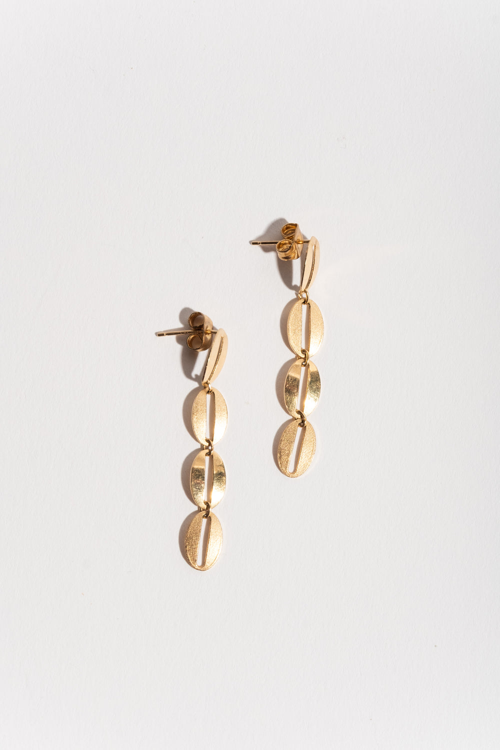 14K Oval Link Chain Stud Earrings