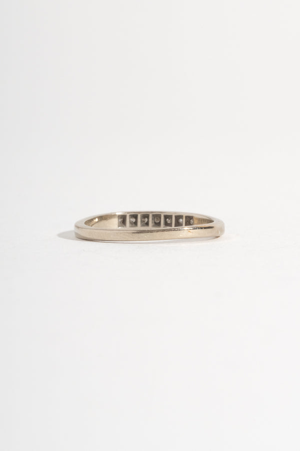 14K Plain White Gold 7 Diamond Band