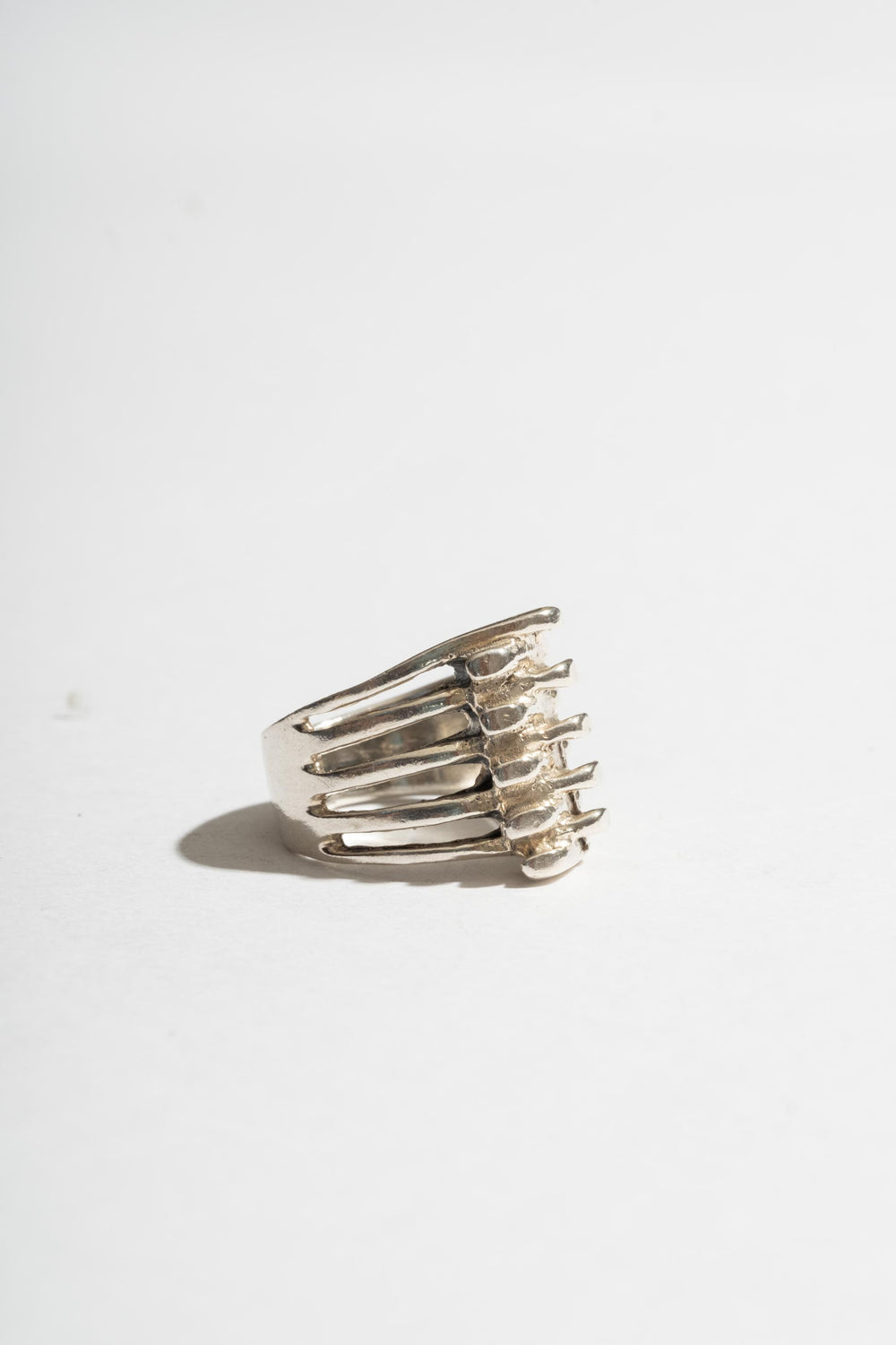 Sterling Overlap Claw Ring