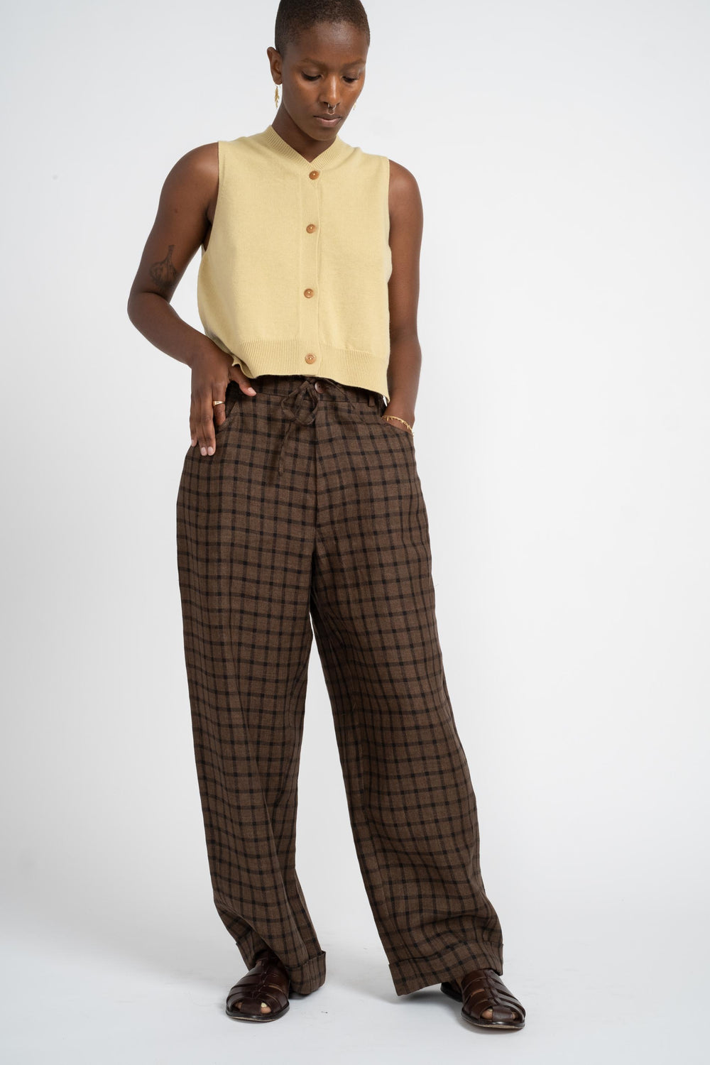 Cordera Linen Relaxed Checkered Pants on Model Front