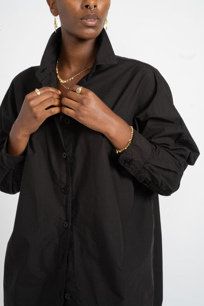 Reliquary The Big Shirt in Black Cotton Poplin on Model Front