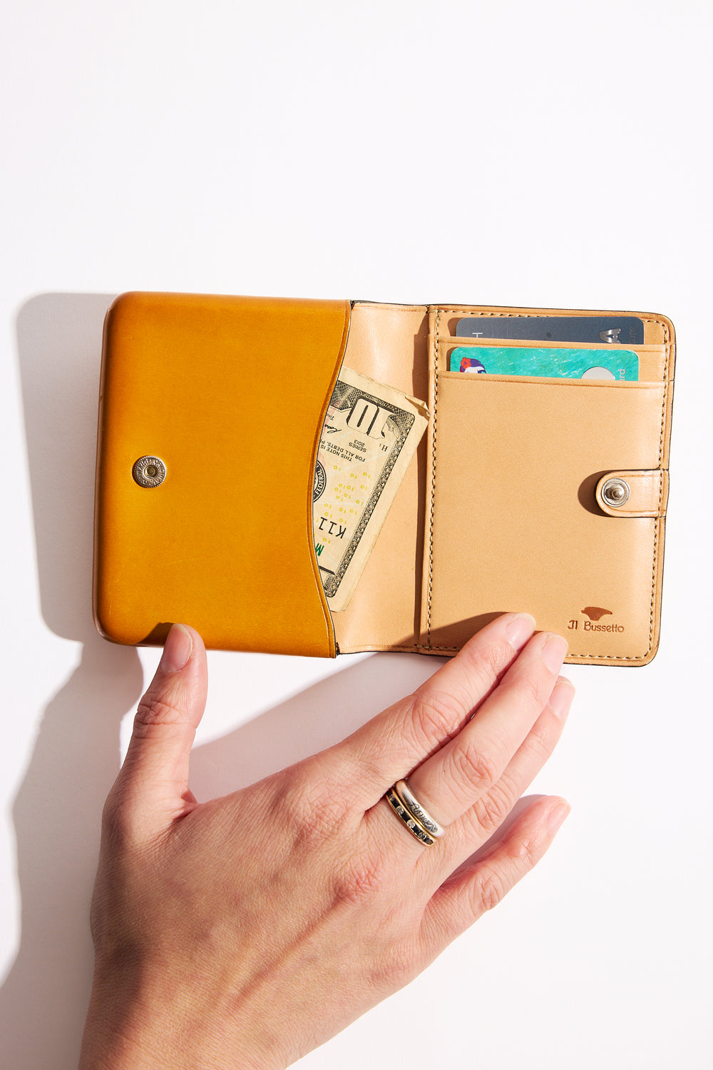 Nolo Wallet in Ochre