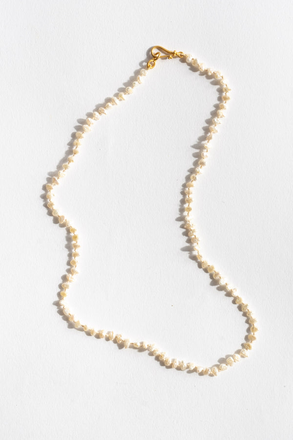 22K + Baroque Pearl Strand