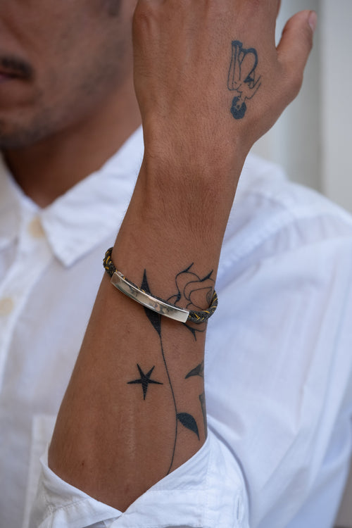 LOOKOUT BRACELET IN ARMY