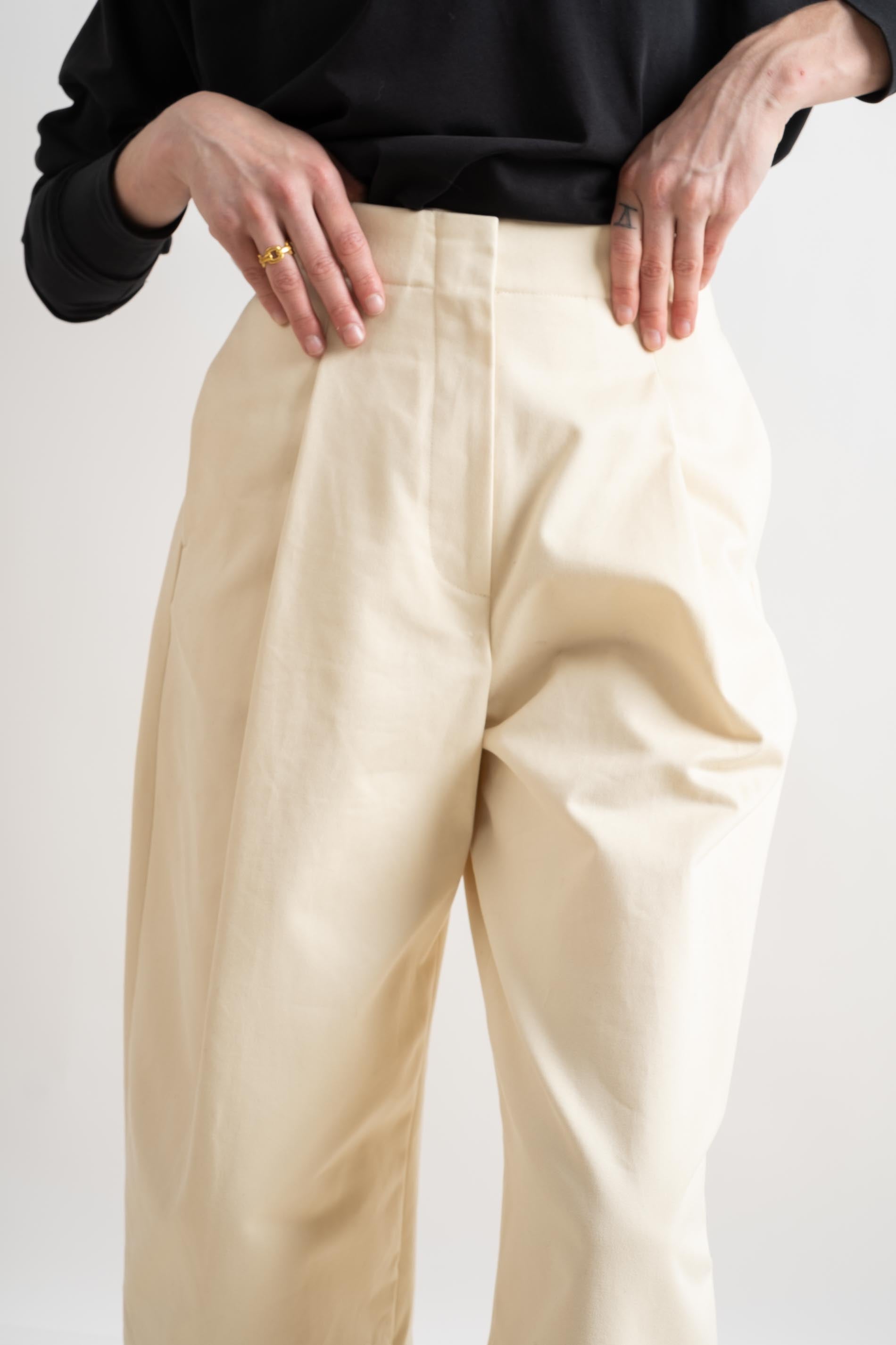 Studio Nicholson | DORDONI VOLUME PANT IN CREAM – RELIQUARY