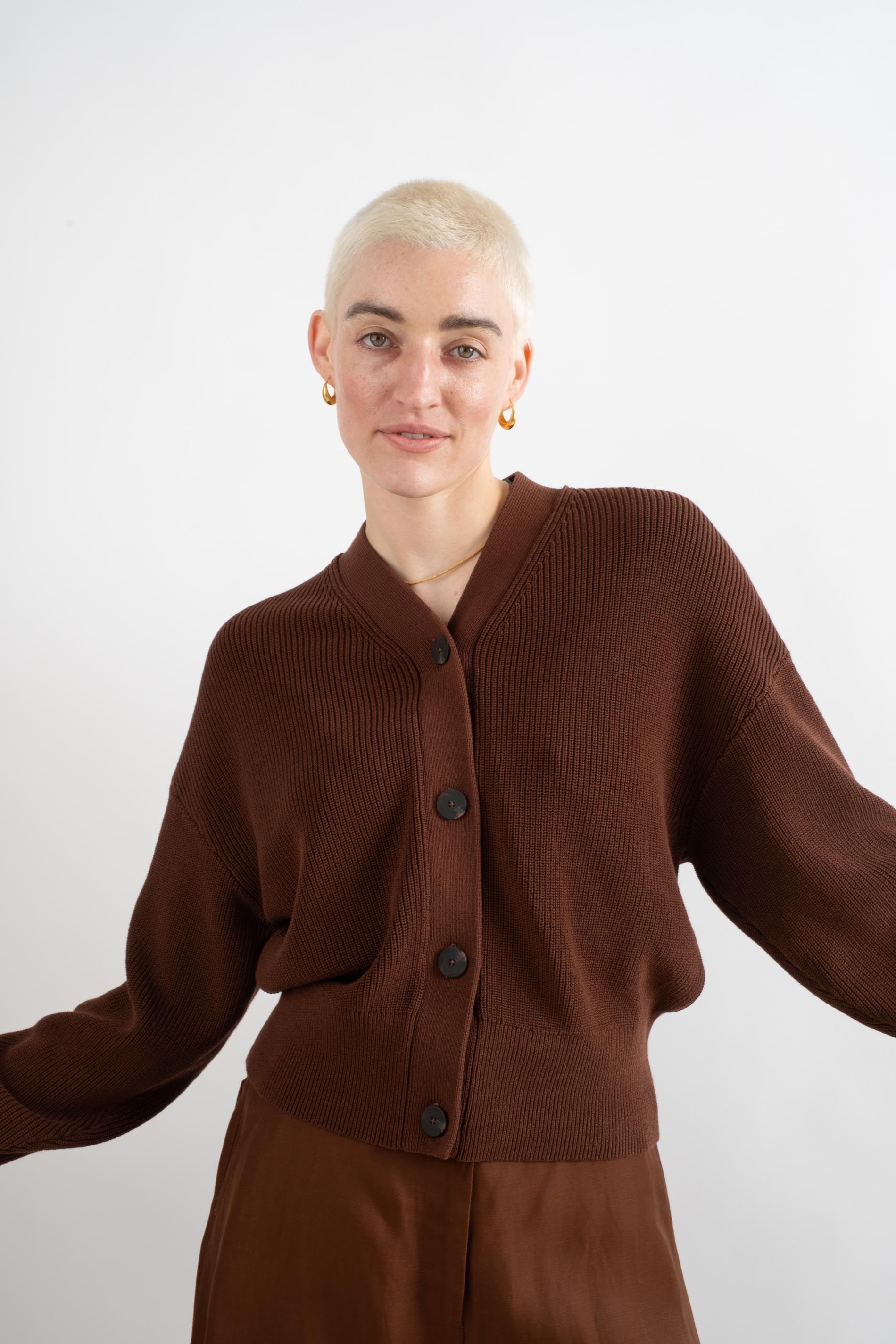 Studio Nicholson | Rib Cardigan in Carob Brown – RELIQUARY