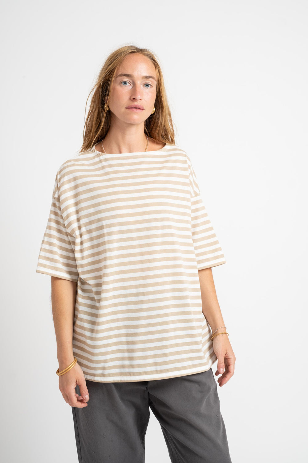 Border Half Sleeve Top In Beige