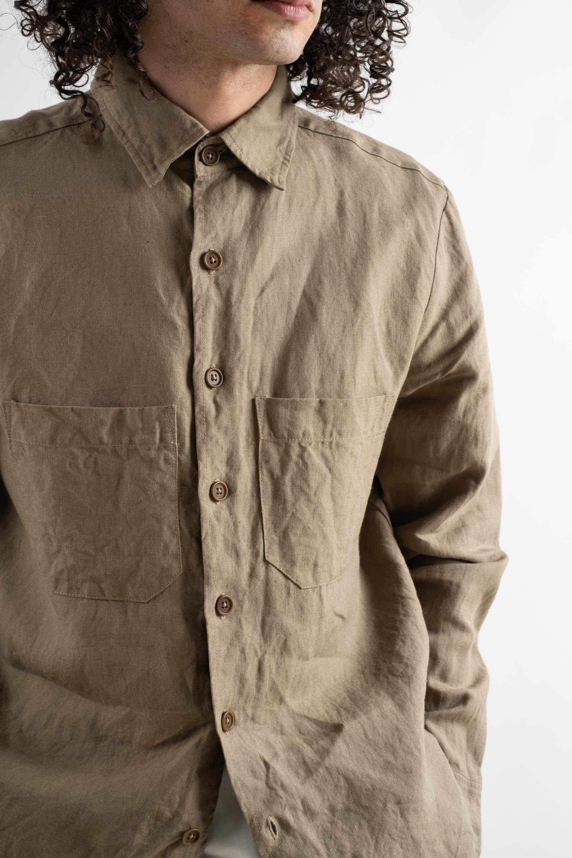 evan kinori | Two Pocket Shirt In Dark Beige Tumbled Linen – RELIQUARY