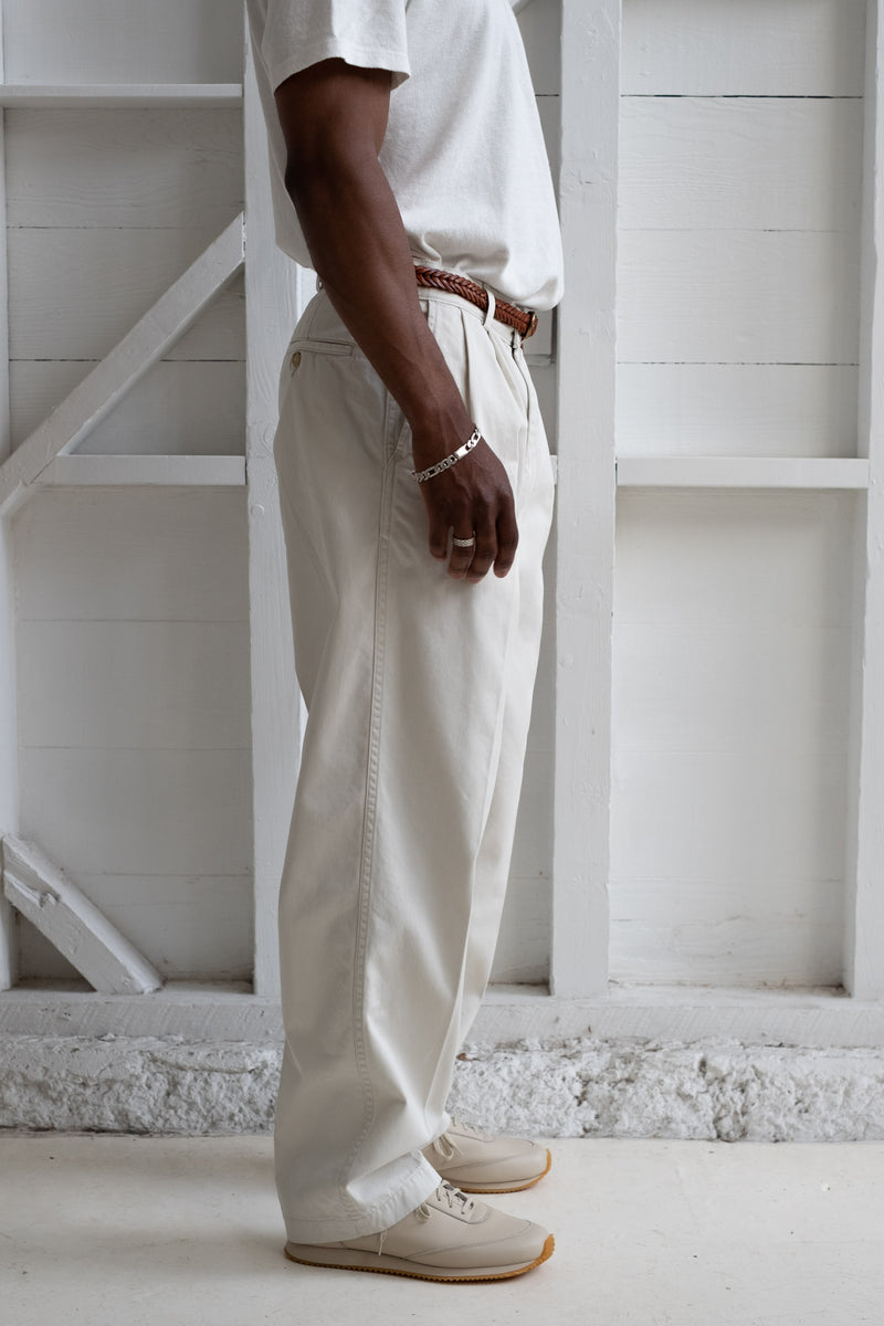 orSlow | TWO TUCK WIDE TROUSER IN IVORY – RELIQUARY