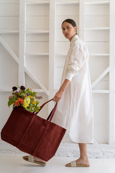 Large 6-Pocket Tote In Burgundy