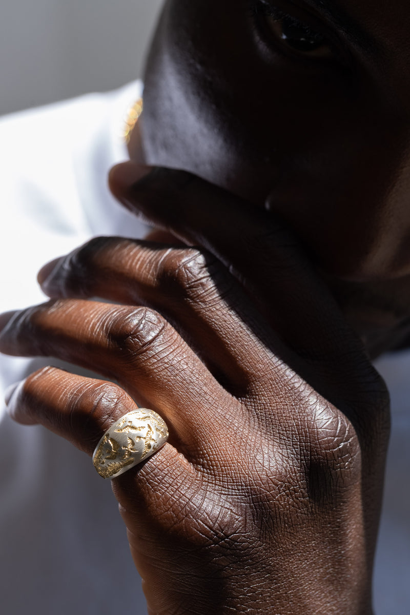 TIME TICKING CROC RING