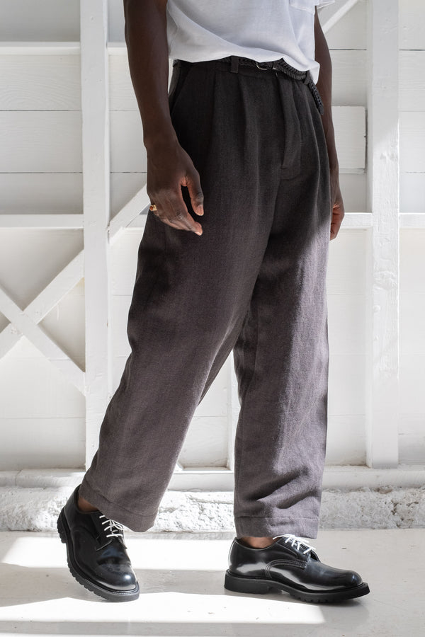Two Pleat Pant In Yarn Dyed Wool/Linen Twill
