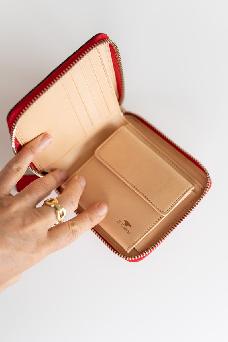 SQUARE ZIP WALLET IN FORMULA ONE RED