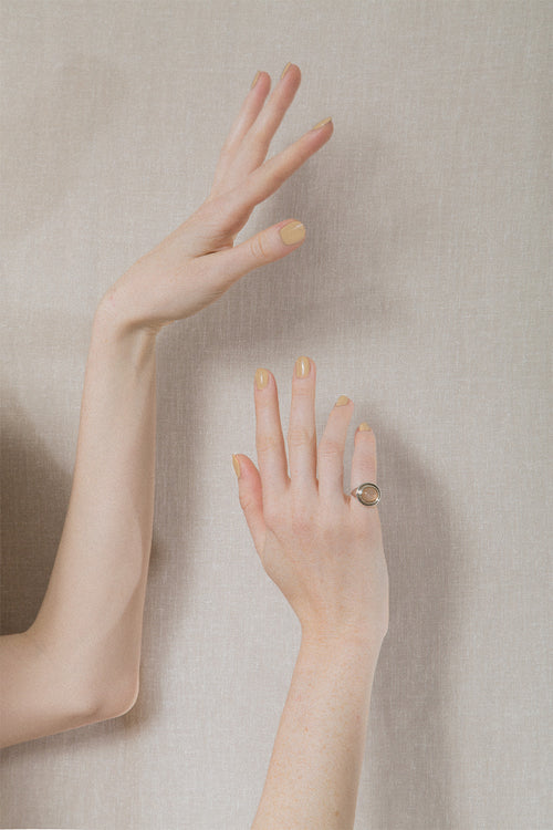 NAIL POLISH IN MISO